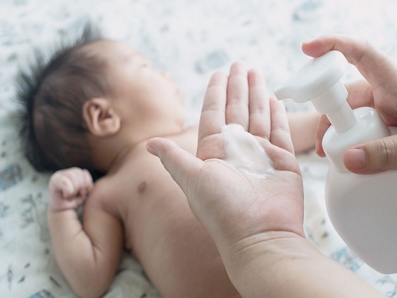 [REVIEW] Kem dưỡng ẩm cho bé sơ sinh loại nào tốt?