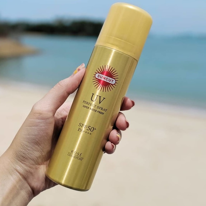 Xịt chống nắng Kosé Suncut UV Perfect Spray Super Water Proof SPF 50+/PA++++ 60g